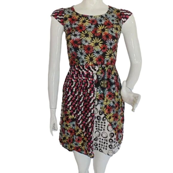 ANGIE Dress, Jr M, Multicolor Floral Mixed Print, Open Lace Back, Short sleeves - Picture 1 of 12